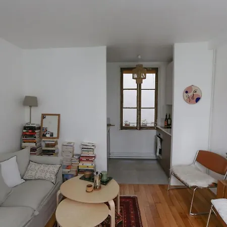 Apartment Charming Apt In The Heart Of Paris *